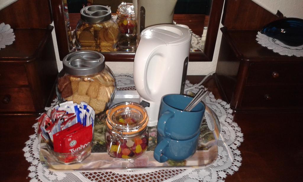 Westleigh House Farm Bed & Breakfast บิดีฟอร์ด ห้อง รูปภาพ